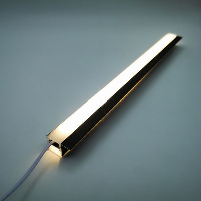 Facile d'installation Monture murale Aluminium LED Armoire de lumière avec câble 200CM