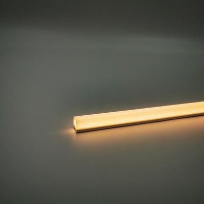 Modern Warm 3500K 900LM Sliver / Noir Aluminium Unique étagère de verre Pour le verre 6-8mm
