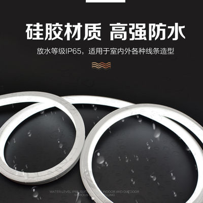 1000lm DC 12V IP55 Silicone LED Strip Light Pour la décoration extérieure / intérieure